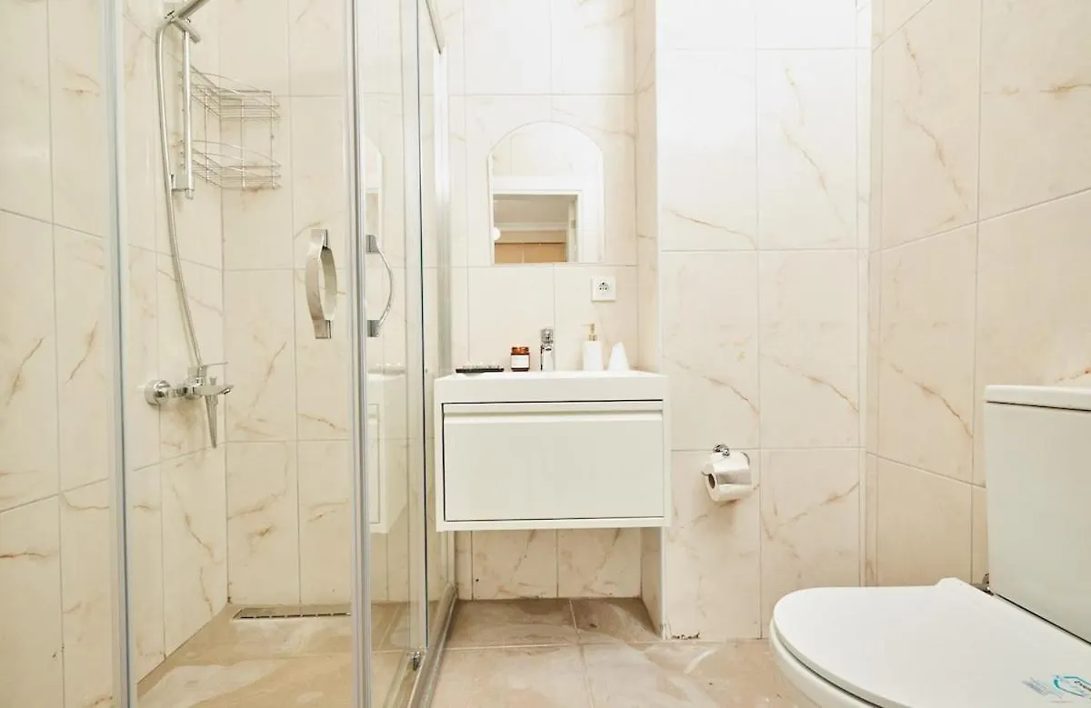 Stunning 3Br 3Bathroom 3Ac Near Metro D1 Istanbul Apartament