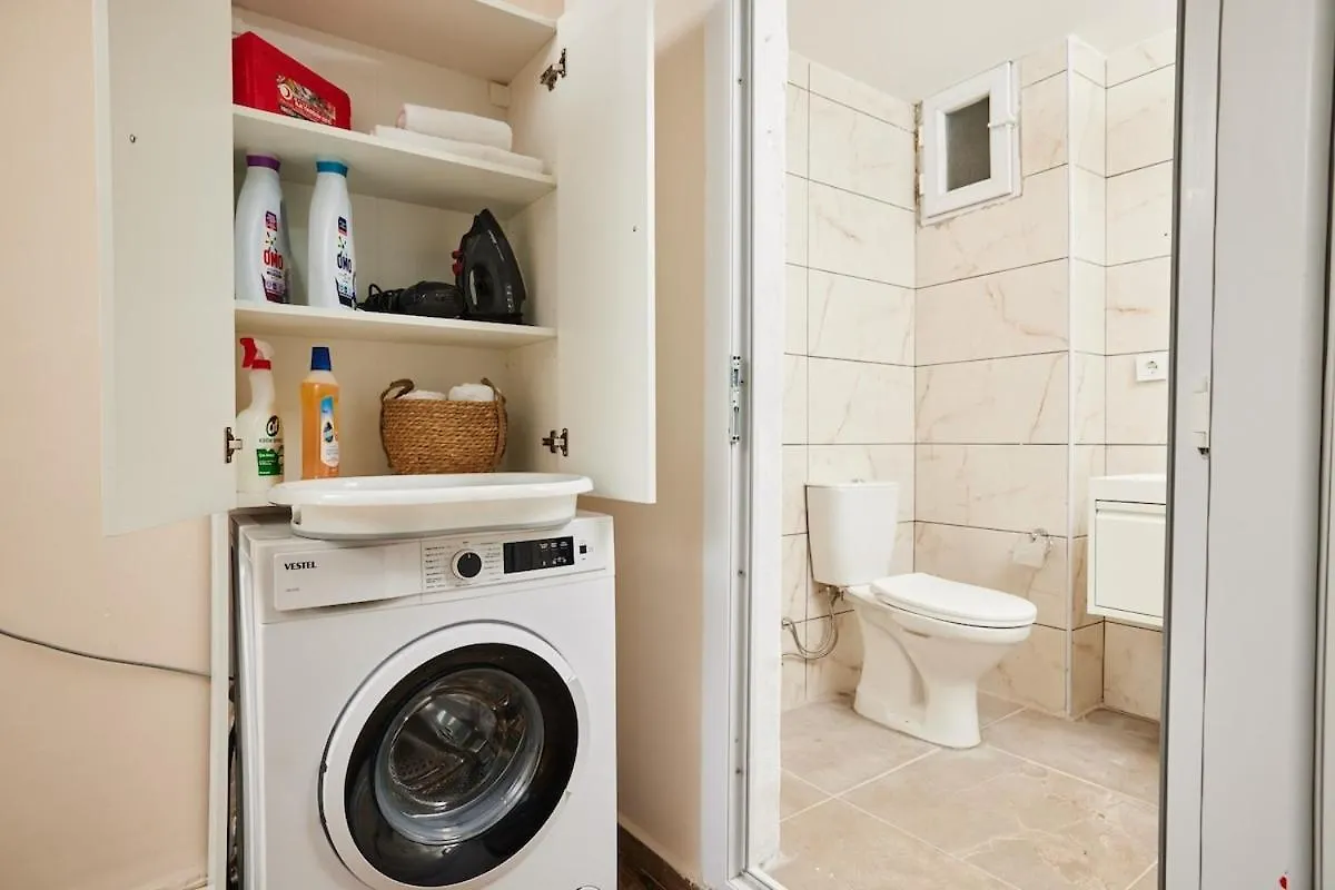 Apartament Stunning 3Br 3Bathroom 3Ac Near Metro D1 Istanbul Turcia